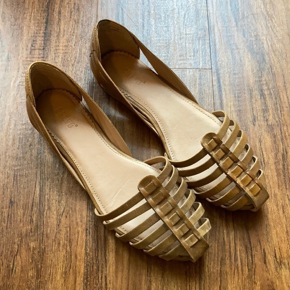 Crevo chestnut Sidney slip on shoes size 7.5
